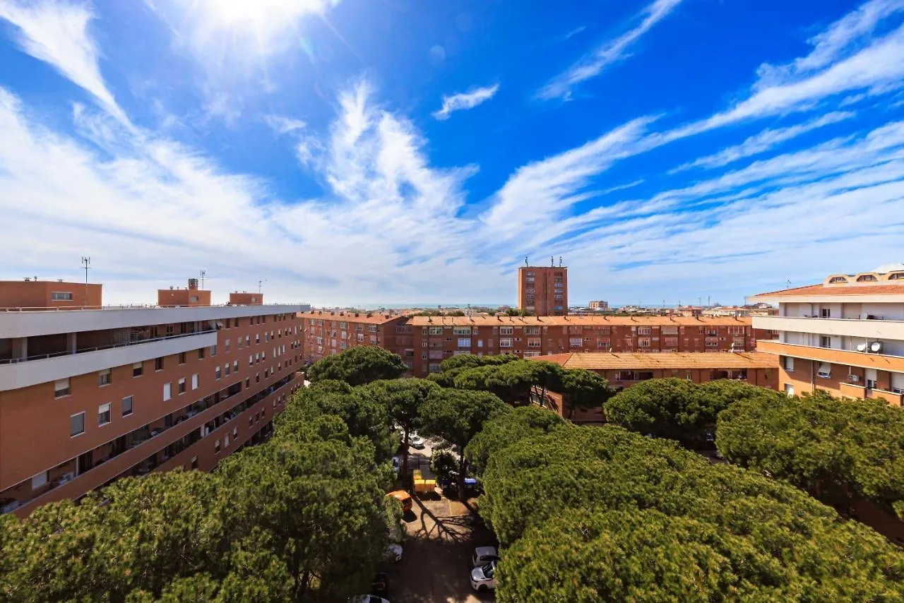 L' Essenziale Apartment Livorno 0*,  Italy