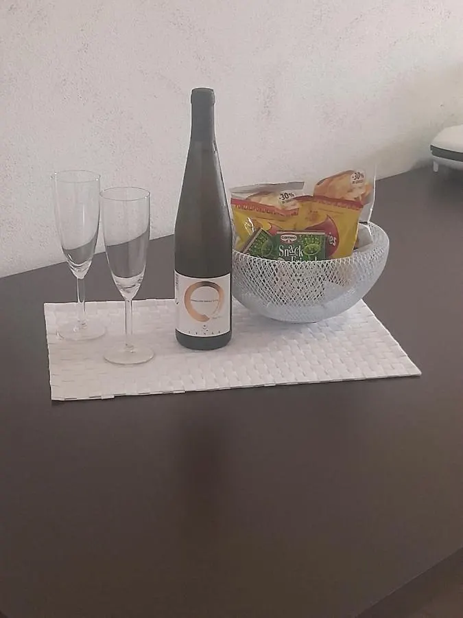 L' Essenziale Apartment Livorno Italy